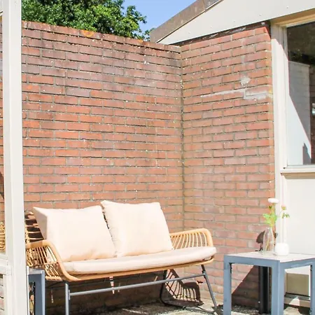 3 Bedroom Stunning In *